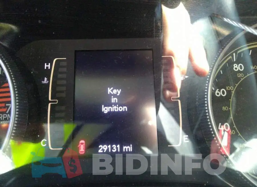 1C4PJLCB2LD571075 Photo# 7