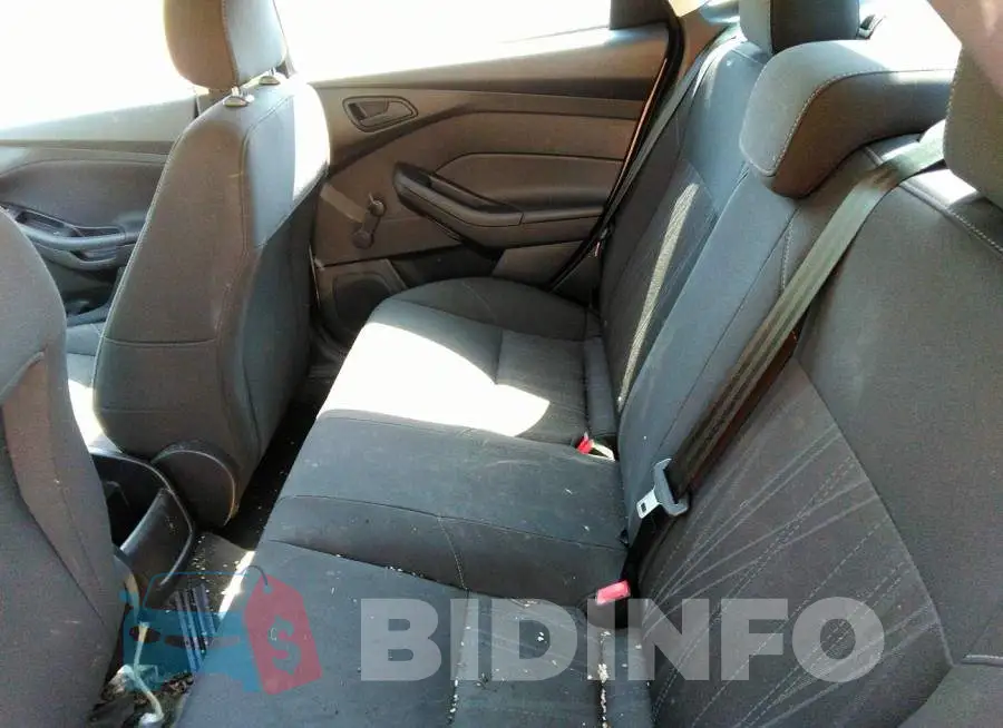 1FADP3E2XFL298076 Photo# 8