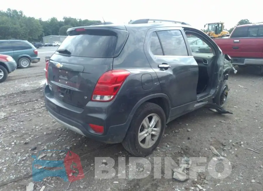 3GNCJPSB2JL149779 Photo# 4