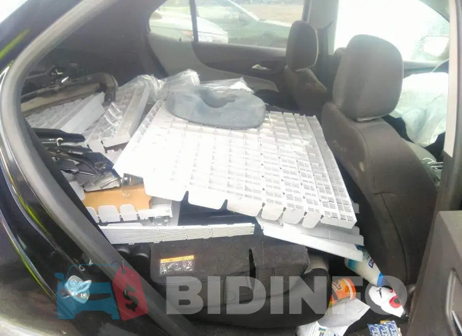 2GNAXHEV1K6211678 Photo# 8