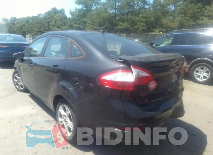 3FADP4BJ2FM187828 Photo# 3