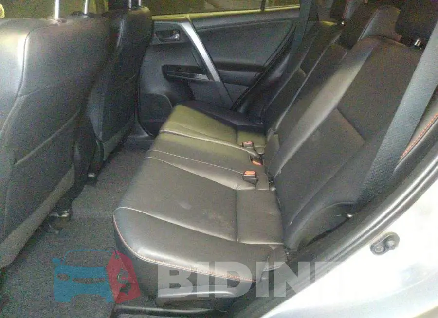 2T3JFREV6GW500004 Photo# 8