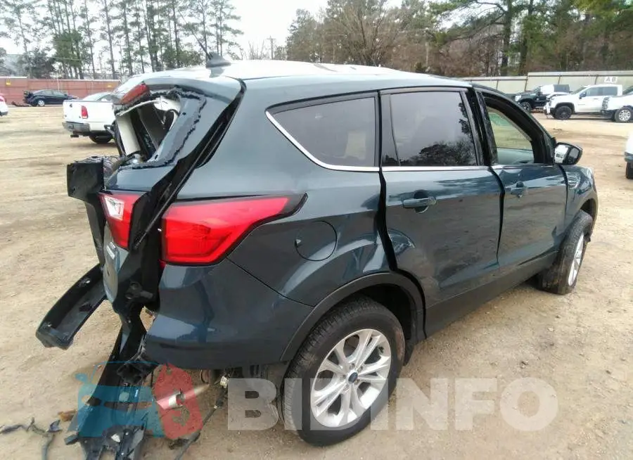 1FMCU0GD7KUB68736 Photo# 4