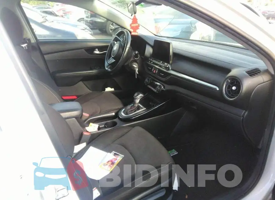 3KPF34AD5KE110420 Photo# 5