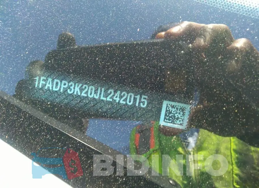 1FADP3K20JL242015 Photo# 9
