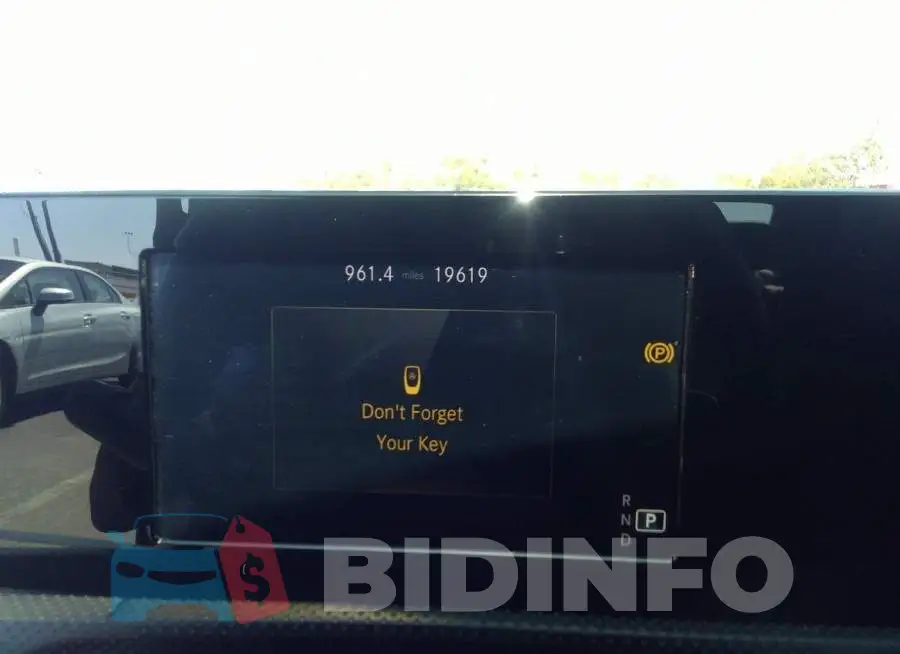 WDD3G4EB2KW016345 Photo# 7