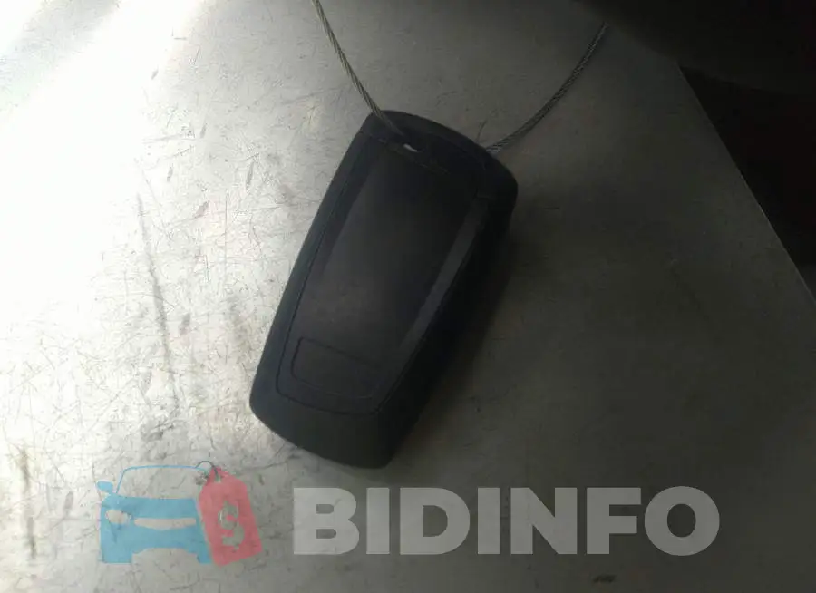 WBA1L9C5XGV767498 Photo# 11