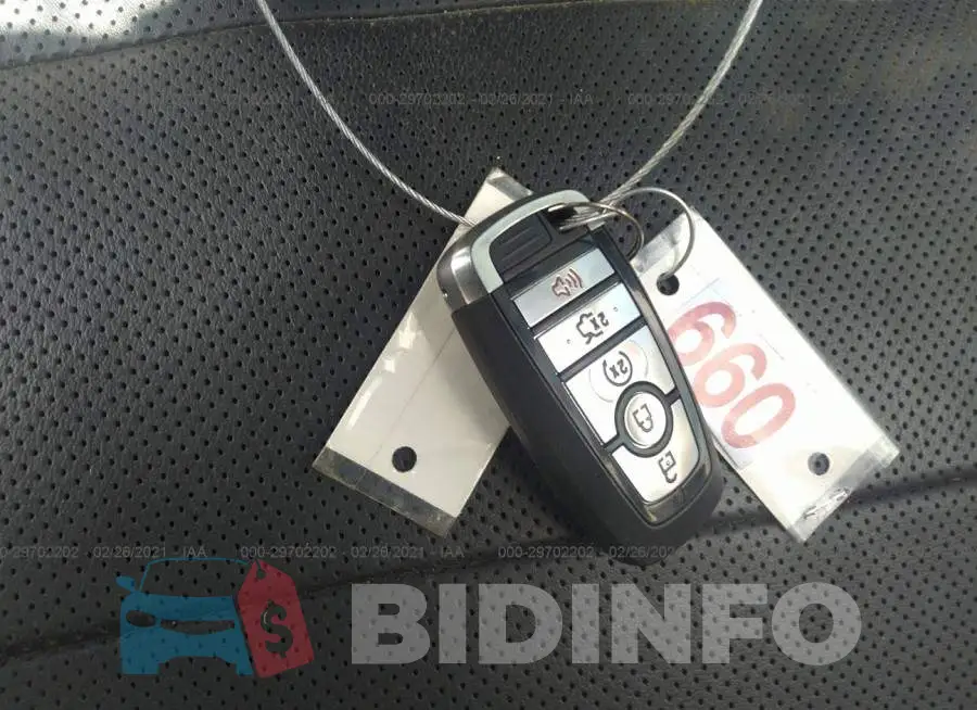 1FATP8UH8L5106264 Photo# 11