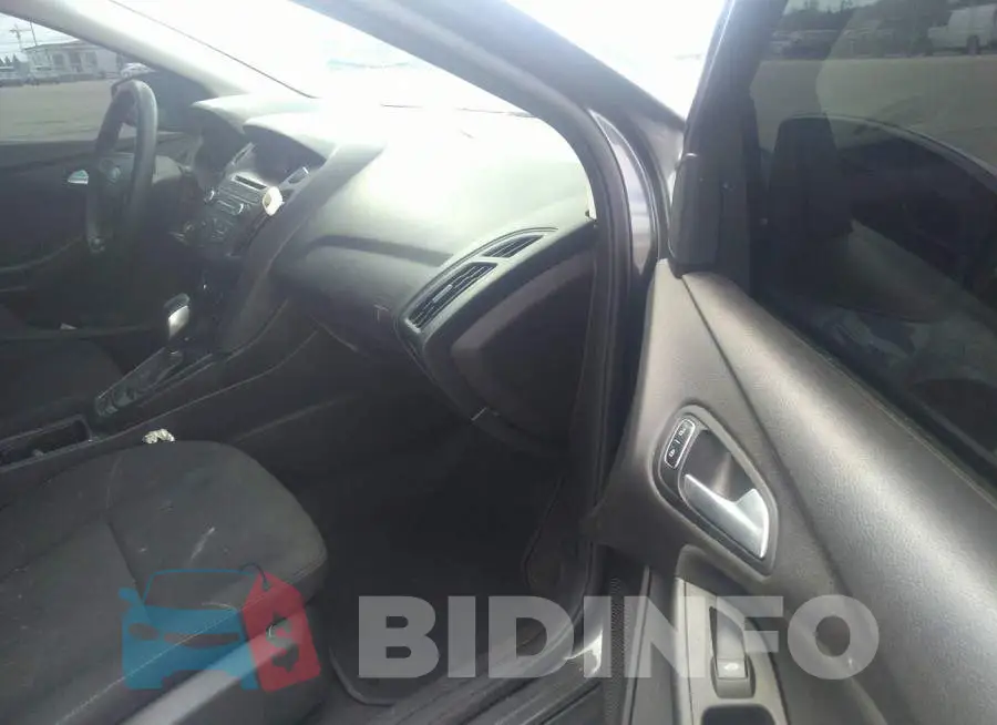 1FADP3K23HL318689 Photo# 5