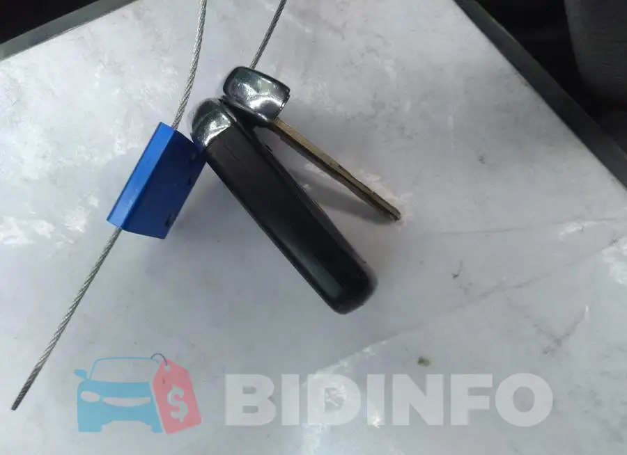 19XFC2F74GE249663 Photo# 11
