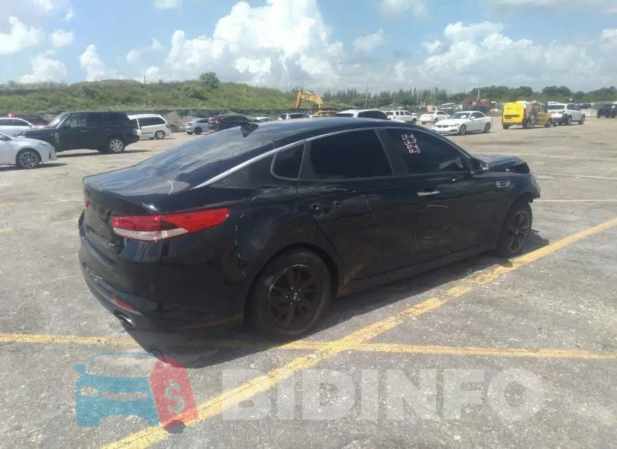 5XXGT4L37JG221677 Photo# 4