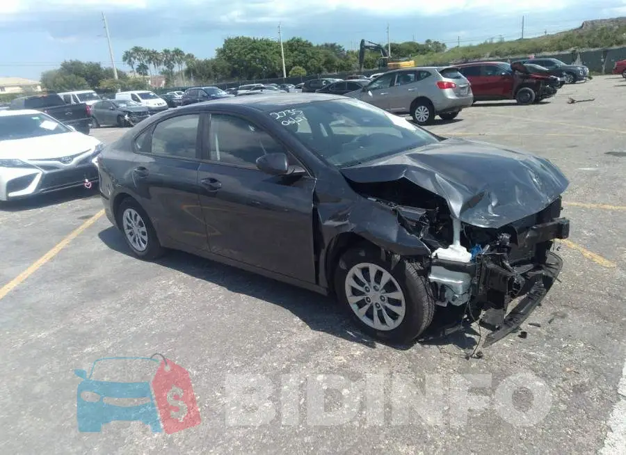 3KPF24AD8LE142735 Photo# 1