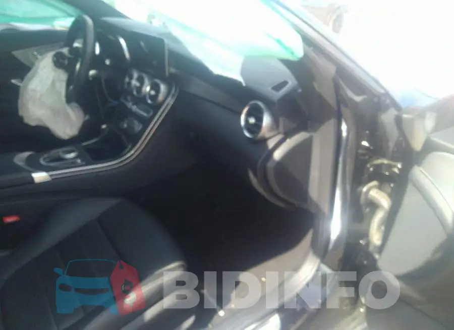 WDDWJ8DB6KF880760 Photo# 5