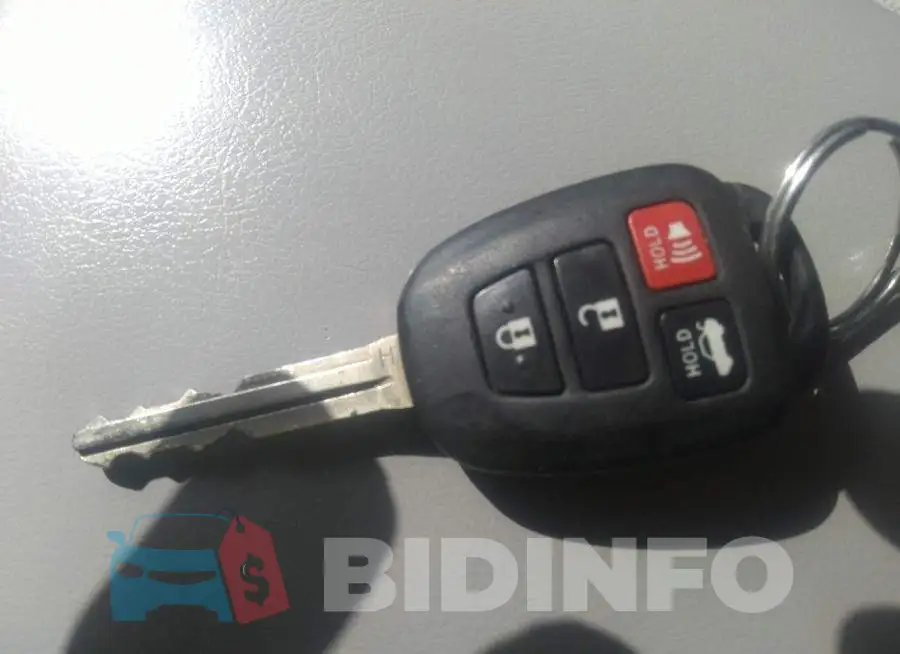 4T4BF1FK5GR552250 Photo# 11