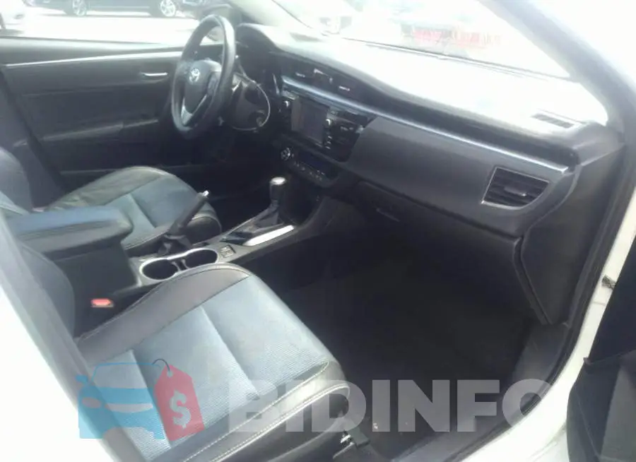 2T1BURHE1FC444911 Photo# 5