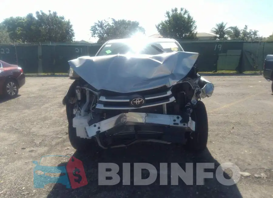 5TDZARFH7KS061724 Photo# 6