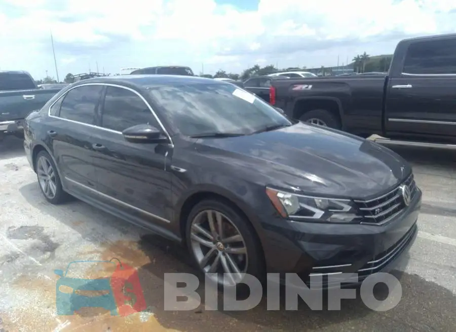 1VWDT7A34HC042897 Photo# 1