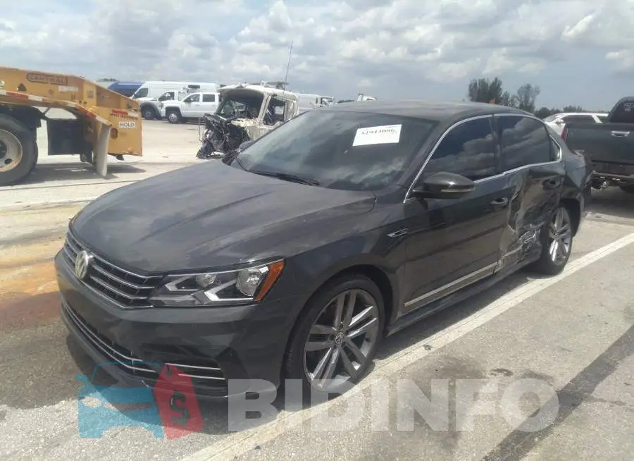 1VWDT7A34HC042897 Photo# 2