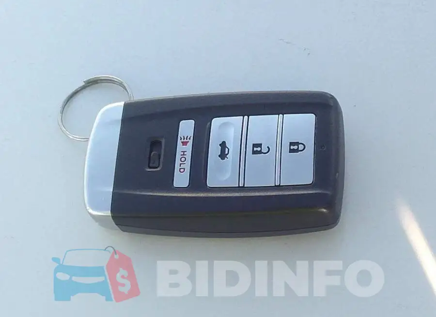 19UUB1F52KA007275 Photo# 11