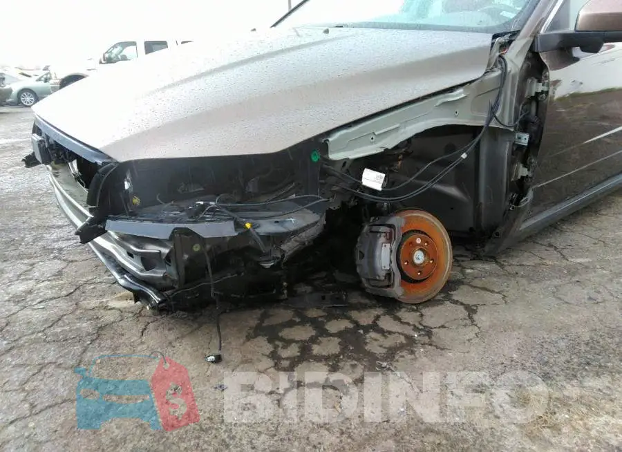 YV4952NK4F1206789 Photo# 6
