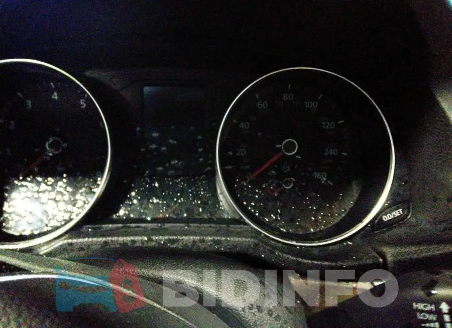 1VWBT7A32GC013355 Photo# 7