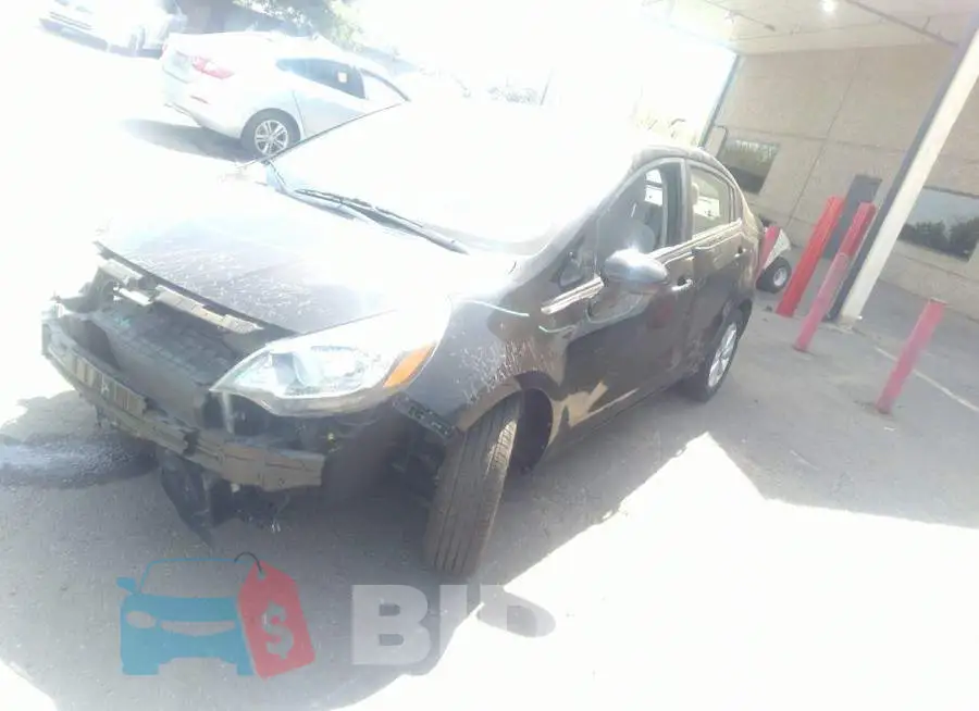 KNADN4A33G6678927 Photo# 2