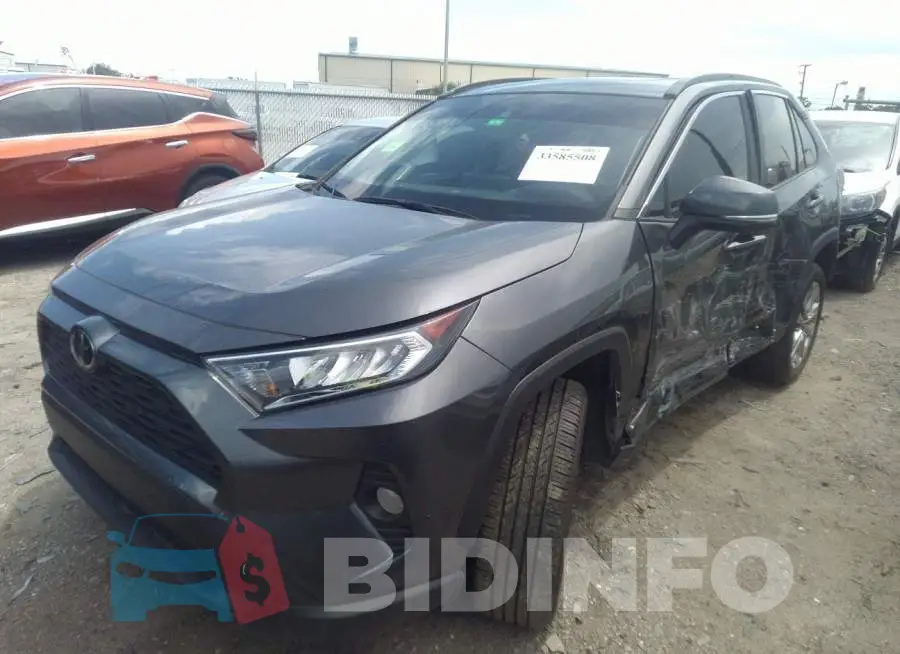 2T3C1RFV7MC159893 Photo# 2