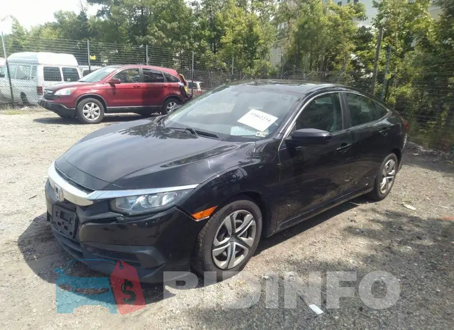19XFC2F50GE072754 Photo# 2