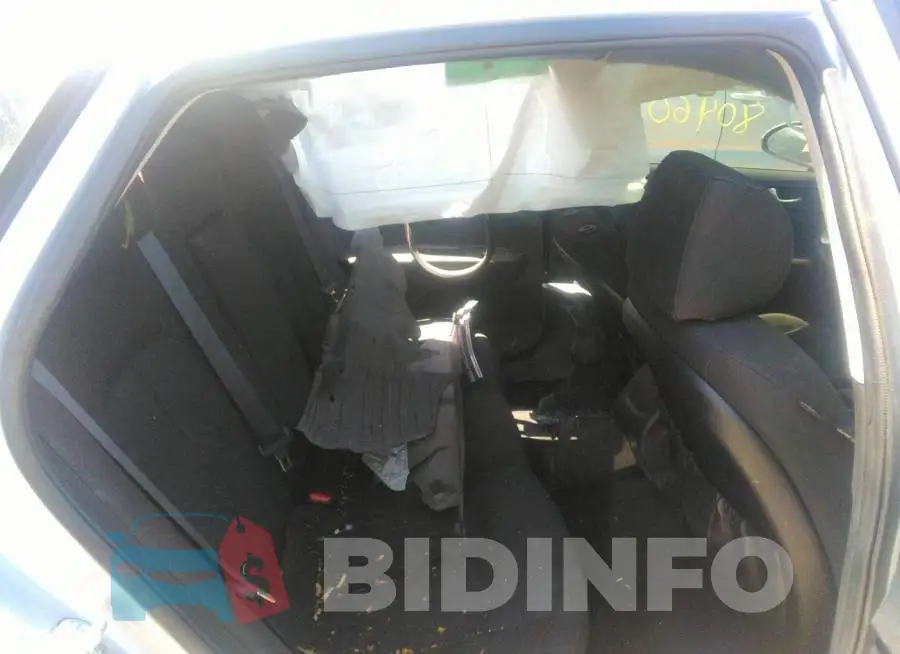 5XXGT4L38JG203429 Photo# 8