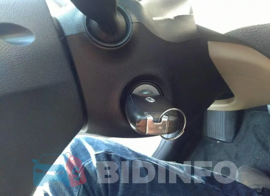 3KPC24A38KE061520 Photo# 11