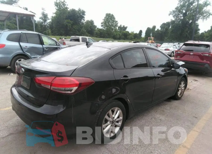3KPFL4A75HE117595 Photo# 4
