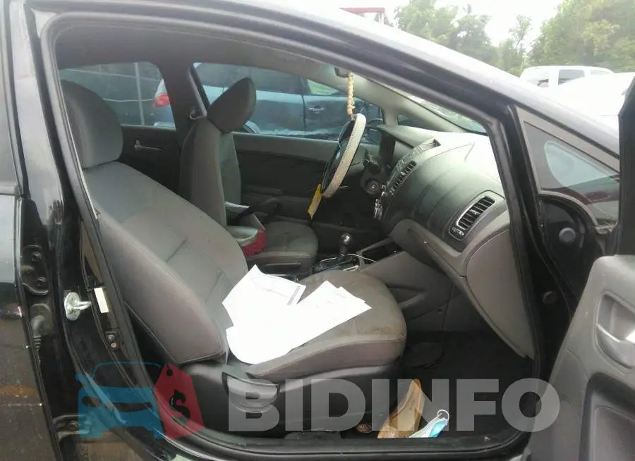 3KPFL4A75HE117595 Photo# 5