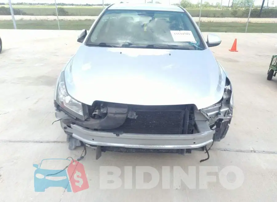 1G1PE5SB3G7121272 Photo# 6