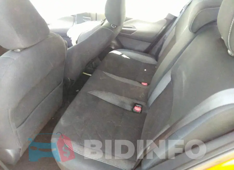 3N1CP5CU9JL531712 Photo# 8