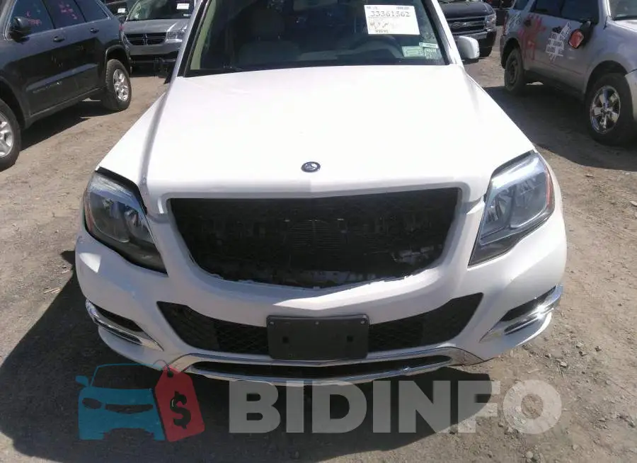 WDCGG8JB9FG376845 Photo# 6
