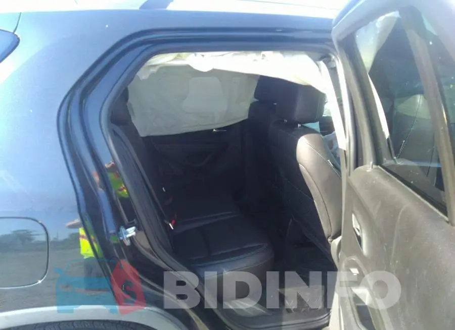 3GNCJTSB4FL183979 Photo# 8