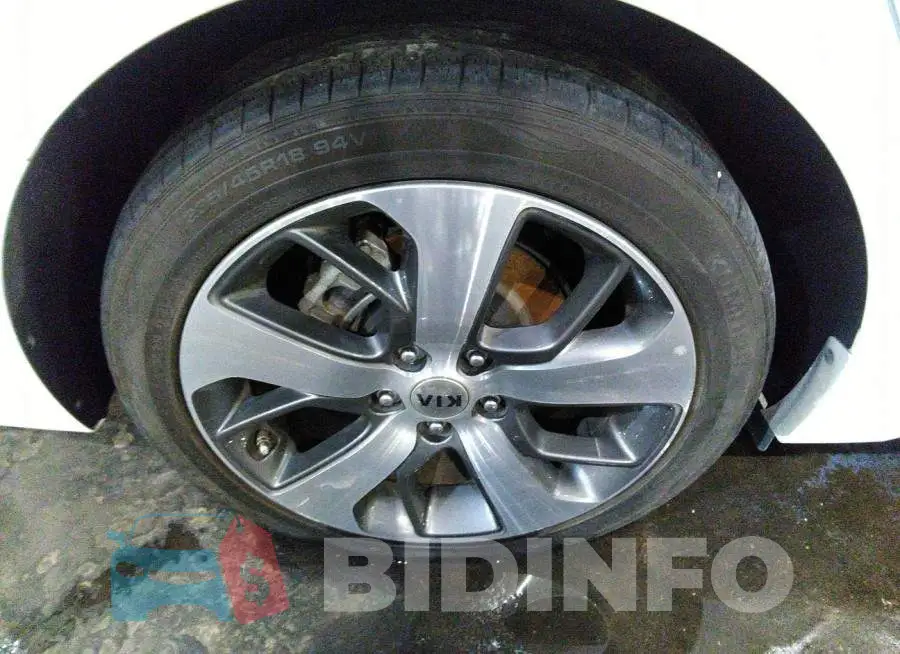 00XGT4L32KG297227 Photo# 8