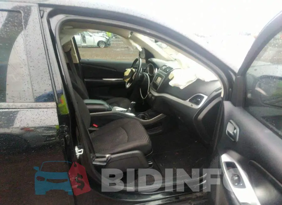 3C4PDCAB1JT507837 Photo# 5