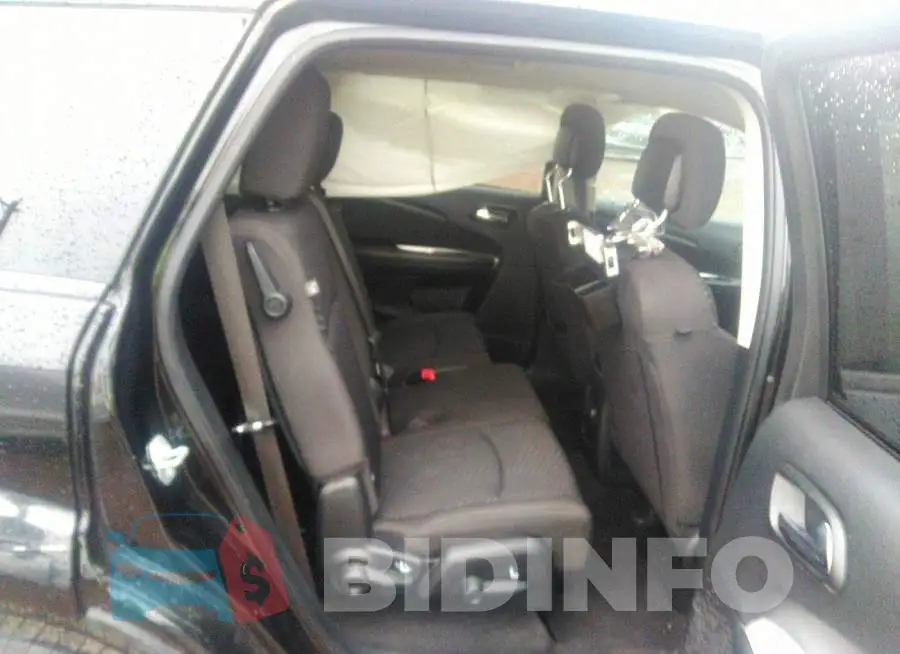 3C4PDCAB1JT507837 Photo# 8