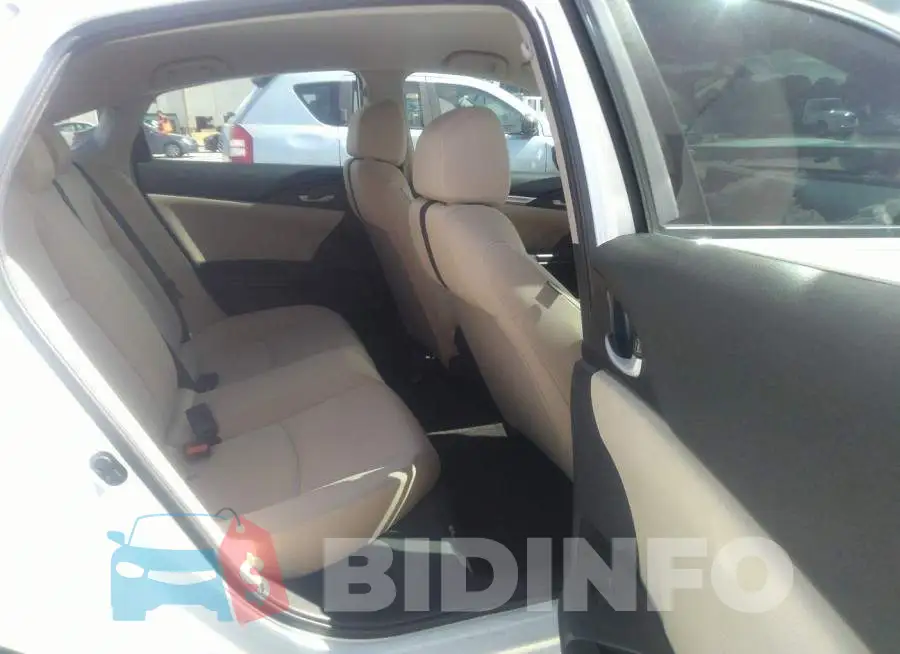 19XFC2F56HE082674 Photo# 8