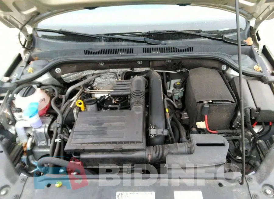 3VW267AJ6GM227849 Photo# 10