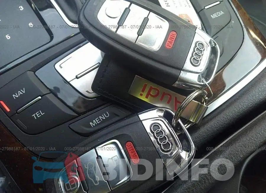 WAUFGAFCXGN005827 Photo# 11