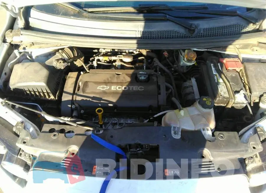 1G1JC6SHXF4175402 Photo# 10