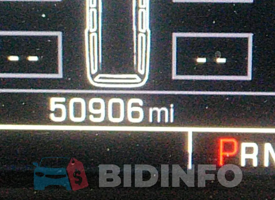 1GNSCJKC3FR172368 Photo# 7