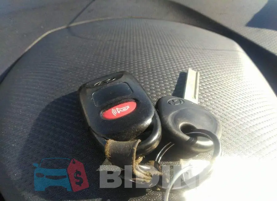 KMHTC6AD3GU292900 Photo# 11
