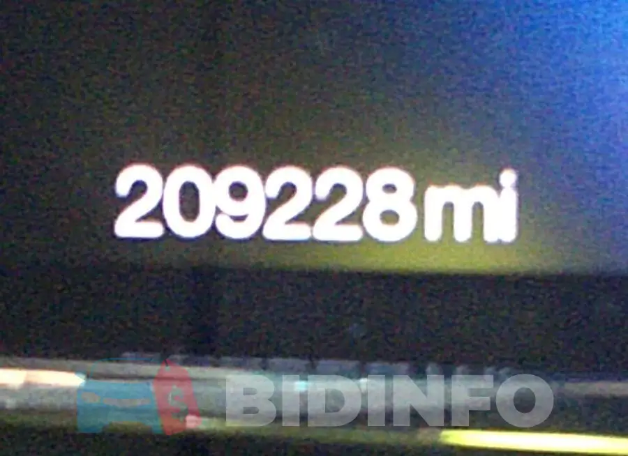 3LN6L5MU8HR603247 Photo# 7