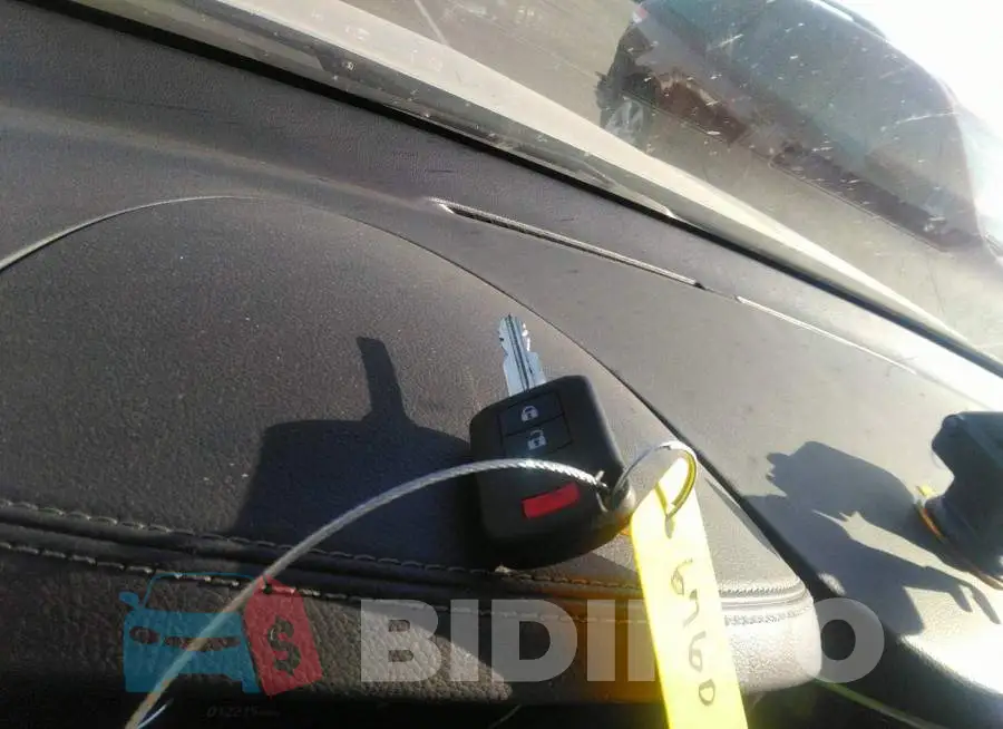 JA4AD2A30LZ046760 Photo# 11