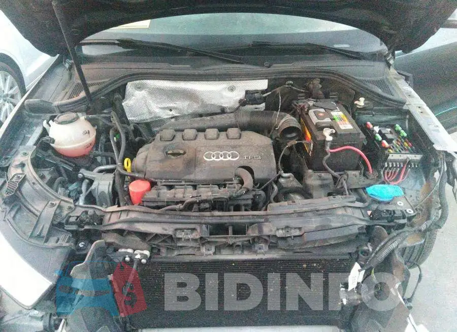 WA1BCCFSXJR027515 Photo# 10