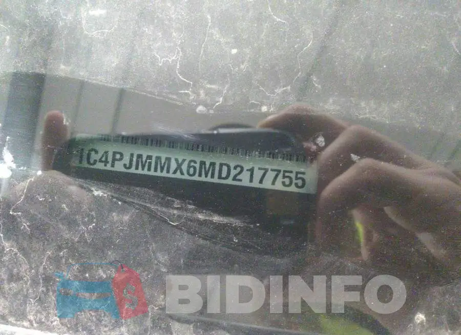 1C4PJMMX6MD217755 Photo# 9