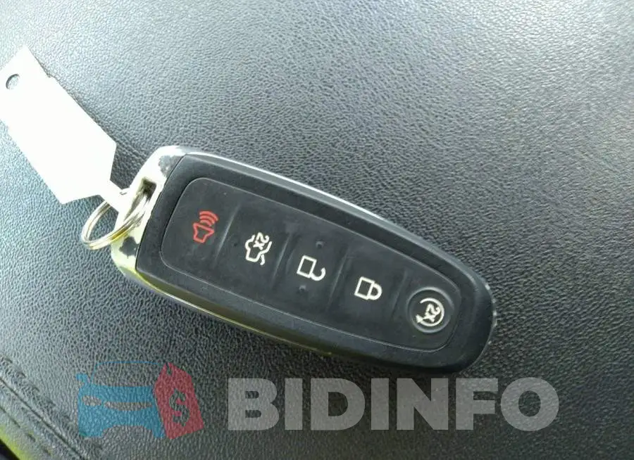 1FAHP2F88FG116348 Photo# 11